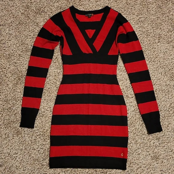 Guess bodycon dress - Picture 8 of 8